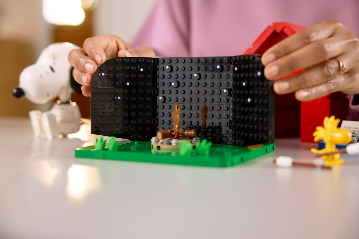 LEGO スヌーピーの犬小屋 21368 キャンプファイヤー変形ギミック