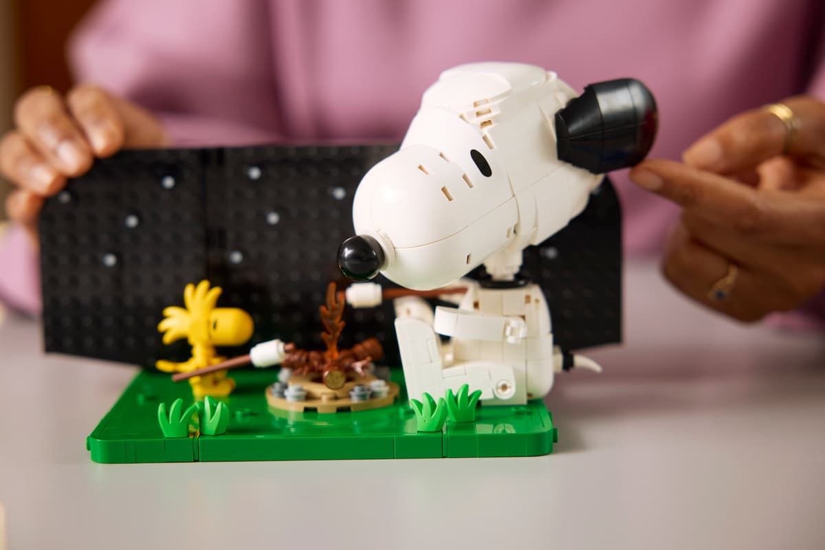 ピーナッツ：スヌーピーの犬小屋